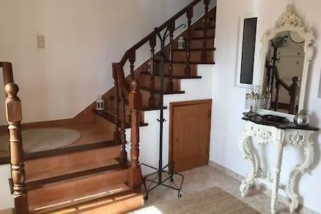 Casa de Férias Yellow House Ericeira