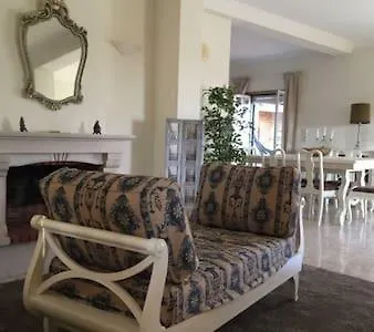 Yellow House Ericeira בית נופש Santo Isidoro